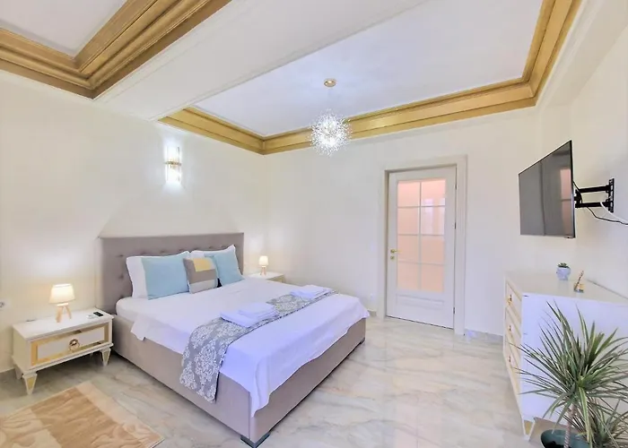 Laroka House Luxury Center Universitate Bucureşti