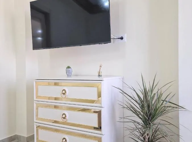 Laroka House Luxury Center Universitate Apartament Bucureşti